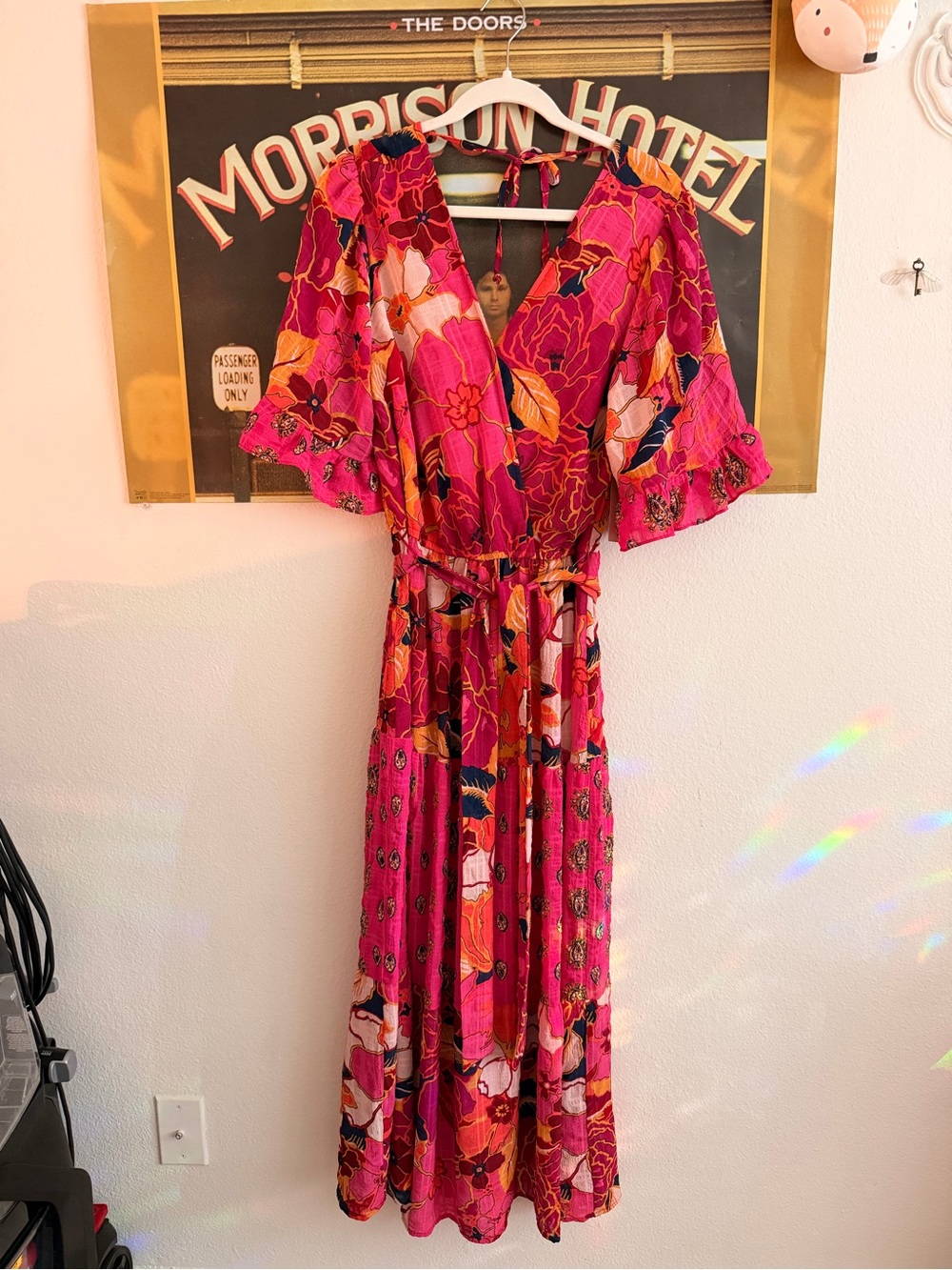 Feminine Pink Floral Maxi Dress with Tie Waist